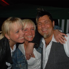bogartparty08105.jpg