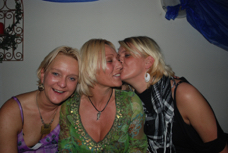 bogartparty2009215.jpg